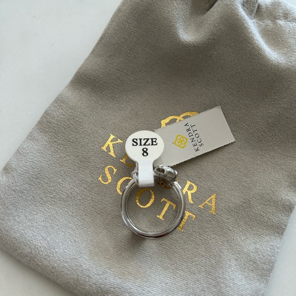 Kendra Scott
Rhodium Plated Elyse Ring - Picture 6 of 6